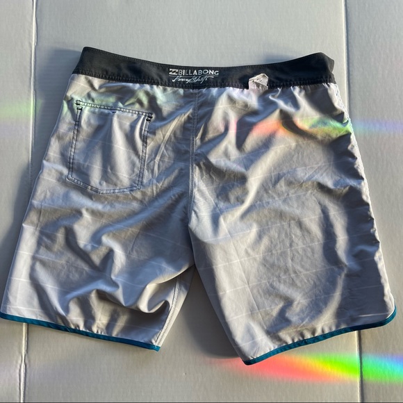 Billabong Board stipe Shorts Men Size 38 - Picture 13 of 16